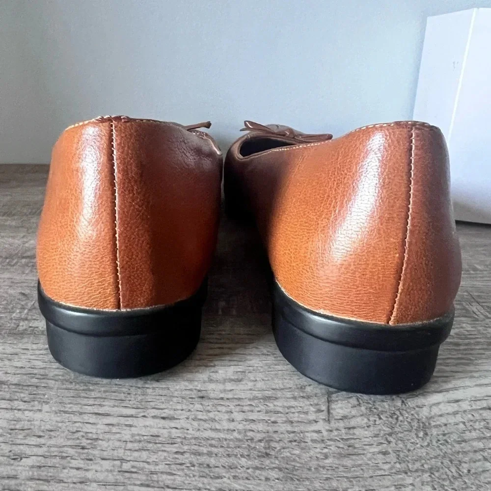 Clark’s Leather Flats